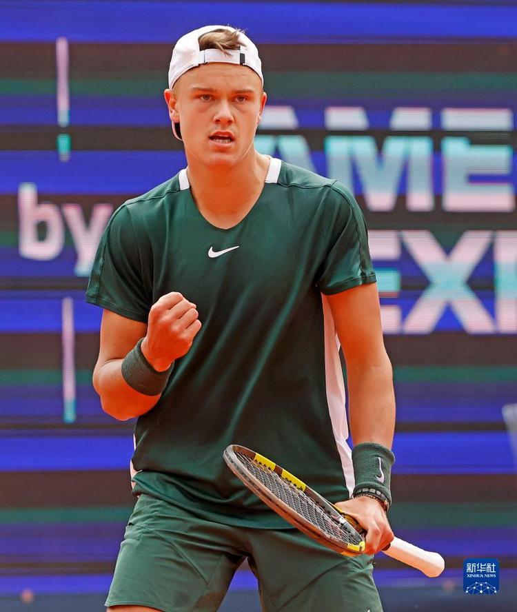 次引起了广 次引起了广